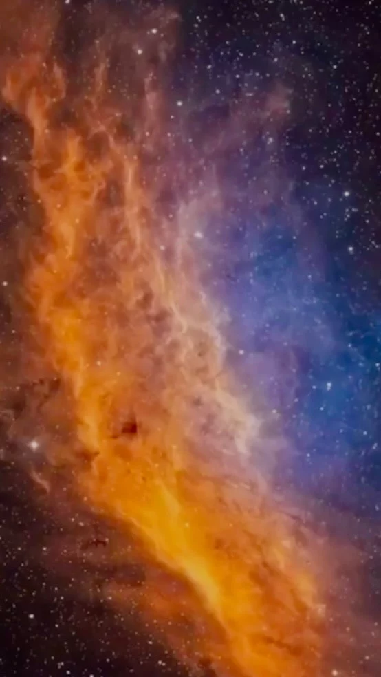 Bleibe am Leuchten 🤩 
auf www.melweisweiler.com und in allen Verkaufsstellen!
.
.
.
#samhain #halloween #portal #ahnen #vorfahren #roots #wurzeln #brauchtum #weisheit #bethelight #innerlight #loslassen #letitgo #neuanfang #ritual #alteswissen #ego #bewusstsein #bewusstleben #tod #sterben #transformation #divinefeminine #energiearbeit #energycandle #duftkerzen #scentedcandles #melweisweiler #auracology #highenergized